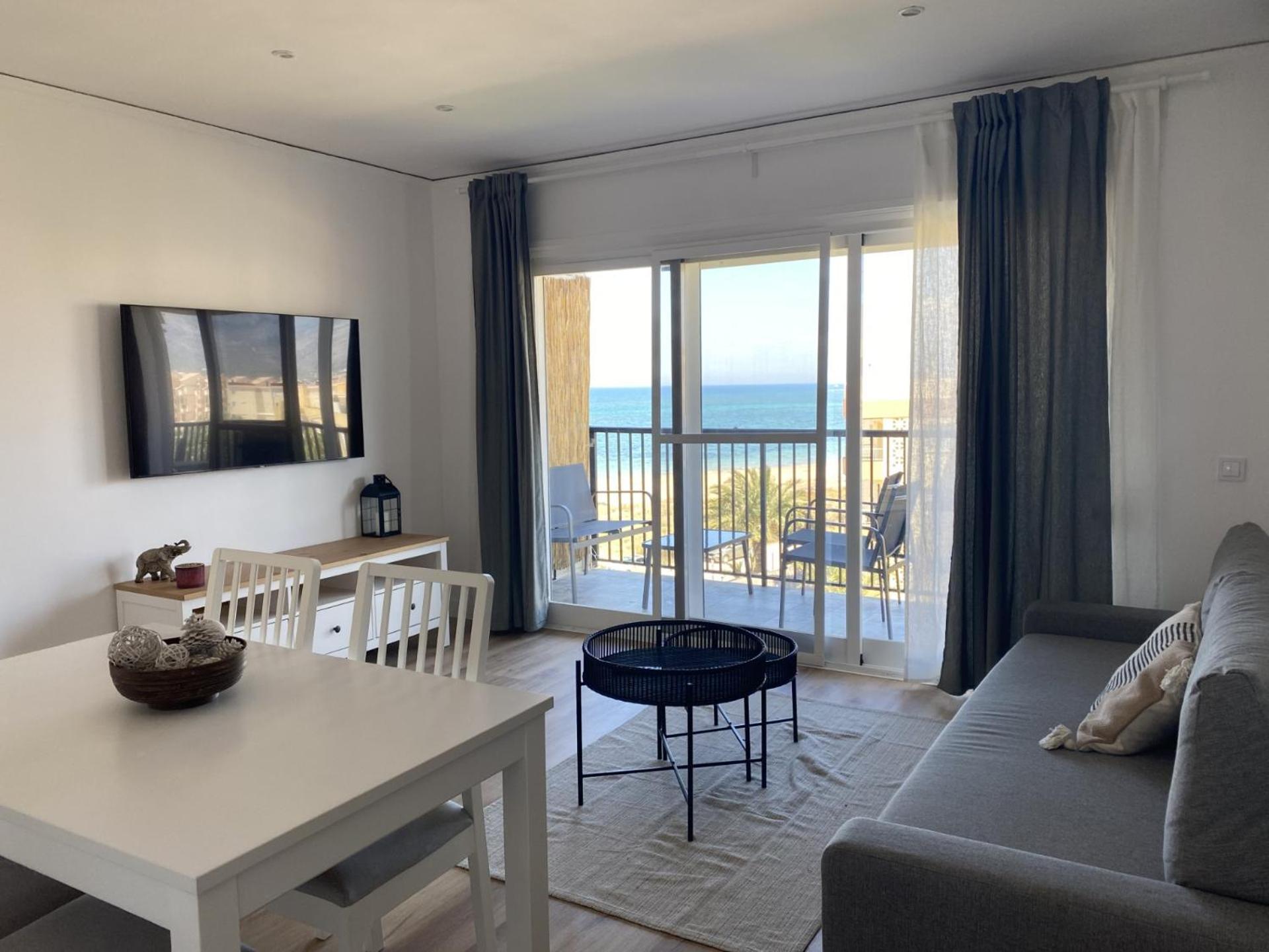 Piso Nuevo Primera Linea A Pie De Playa Dénia Buitenkant foto